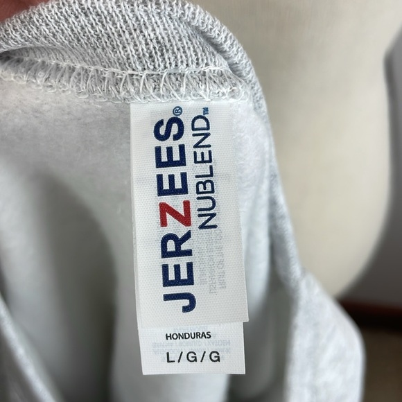 NWOT Jerzees Christmas Crew Neck Sweatshirt SZ Large Grey/Peach Women/Men - Picture 7 of 9